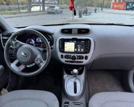 Киа Soul 2017 в Дрогобыче на Automoto.ua Черный Киа Soul, объемом двигателя 0 л и пробегом 160 тыс. км за 8500 $, фото 3 на Automoto.ua