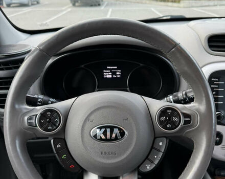 Киа Soul 2017 в Тернополе на Automoto.ua Черный Киа Soul, объемом двигателя 0 л и пробегом 152 тыс. км за 11990 $, фото 17 на Automoto.ua