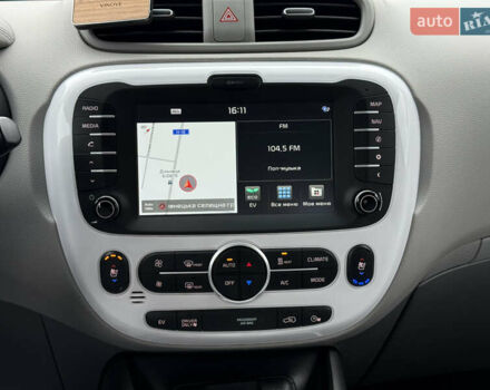 Черный Киа Soul, объемом двигателя 0 л и пробегом 131 тыс. км за 10300 $, фото 47 на Automoto.ua