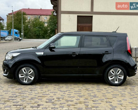 Черный Киа Soul, объемом двигателя 0 л и пробегом 131 тыс. км за 10300 $, фото 5 на Automoto.ua