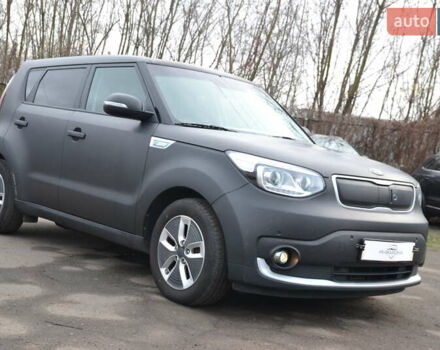 Чорний Кіа Soul, об'ємом двигуна 0 л та пробігом 111 тис. км за 10550 $, фото 4 на Automoto.ua