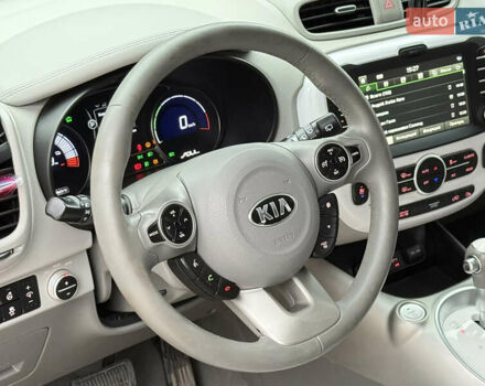 Черный Киа Soul, объемом двигателя 0 л и пробегом 132 тыс. км за 10500 $, фото 39 на Automoto.ua