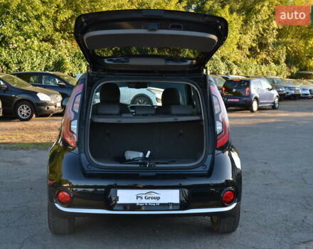 Чорний Кіа Soul, об'ємом двигуна 0 л та пробігом 110 тис. км за 10999 $, фото 18 на Automoto.ua