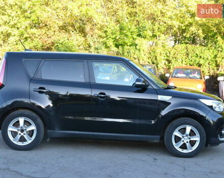 Чорний Кіа Soul, об'ємом двигуна 0 л та пробігом 110 тис. км за 10999 $, фото 5 на Automoto.ua
