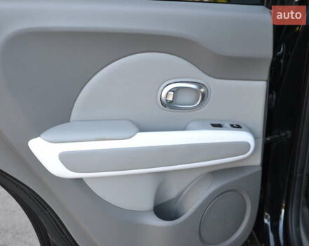 Чорний Кіа Soul, об'ємом двигуна 0 л та пробігом 110 тис. км за 10999 $, фото 16 на Automoto.ua