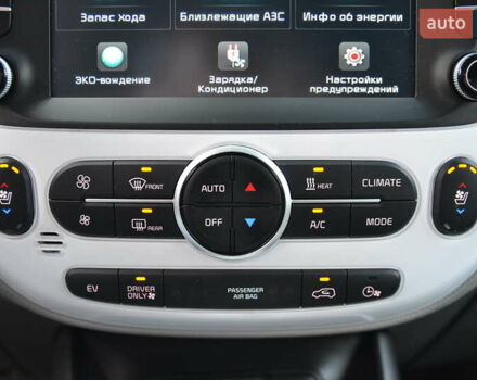 Чорний Кіа Soul, об'ємом двигуна 0 л та пробігом 111 тис. км за 10550 $, фото 26 на Automoto.ua