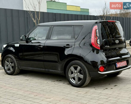 Черный Киа Soul, объемом двигателя 0 л и пробегом 132 тыс. км за 10500 $, фото 15 на Automoto.ua