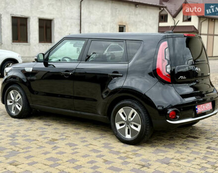 Черный Киа Soul, объемом двигателя 0 л и пробегом 131 тыс. км за 10300 $, фото 16 на Automoto.ua