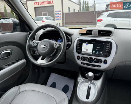 Черный Киа Soul, объемом двигателя 0 л и пробегом 131 тыс. км за 10300 $, фото 58 на Automoto.ua