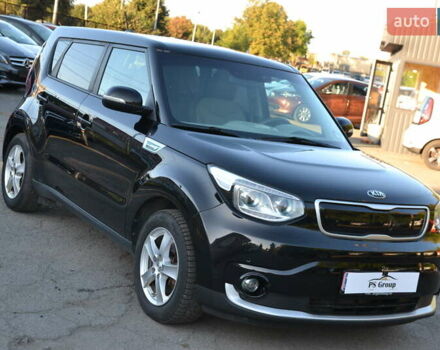 Чорний Кіа Soul, об'ємом двигуна 0 л та пробігом 110 тис. км за 10999 $, фото 3 на Automoto.ua