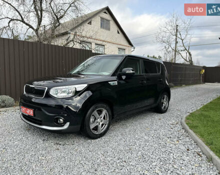 Черный Киа Soul, объемом двигателя 0 л и пробегом 98 тыс. км за 11200 $, фото 2 на Automoto.ua