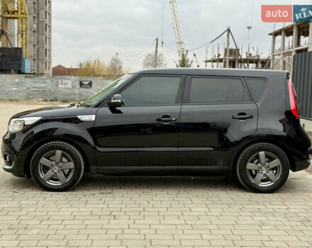 Черный Киа Soul, объемом двигателя 0 л и пробегом 132 тыс. км за 10500 $, фото 6 на Automoto.ua