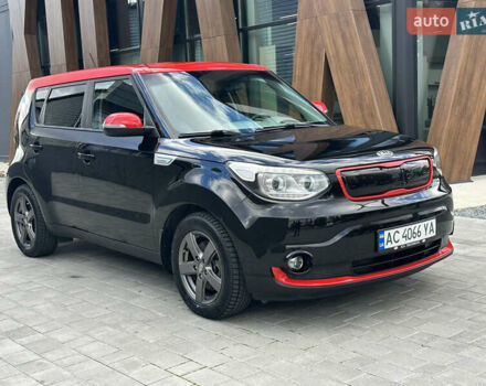 Киа Soul 2018 в Луцке на Automoto.ua Черный Киа Soul, объемом двигателя 0 л и пробегом 100 тыс. км за 10700 $, фото 1 на Automoto.ua