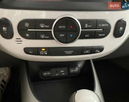 Черный Киа Soul, объемом двигателя 0 л и пробегом 122 тыс. км за 11700 $, фото 13 на Automoto.ua