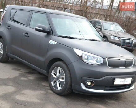 Чорний Кіа Soul, об'ємом двигуна 0 л та пробігом 111 тис. км за 10550 $, фото 3 на Automoto.ua