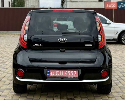 Черный Киа Soul, объемом двигателя 0 л и пробегом 131 тыс. км за 10300 $, фото 14 на Automoto.ua