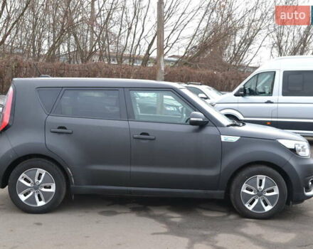 Чорний Кіа Soul, об'ємом двигуна 0 л та пробігом 111 тис. км за 10550 $, фото 5 на Automoto.ua
