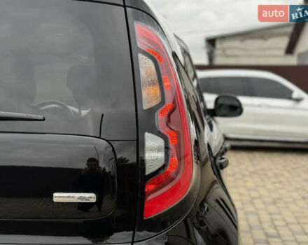 Черный Киа Soul, объемом двигателя 0 л и пробегом 131 тыс. км за 10300 $, фото 27 на Automoto.ua