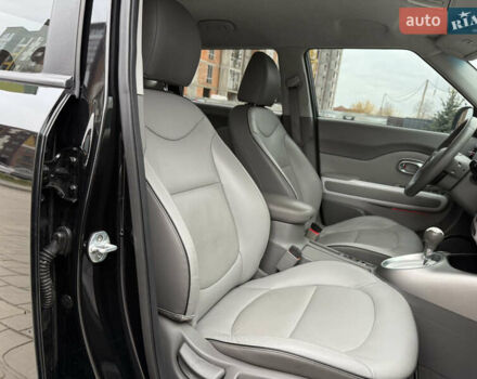 Черный Киа Soul, объемом двигателя 0 л и пробегом 132 тыс. км за 10500 $, фото 76 на Automoto.ua