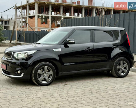 Черный Киа Soul, объемом двигателя 0 л и пробегом 132 тыс. км за 10500 $, фото 7 на Automoto.ua
