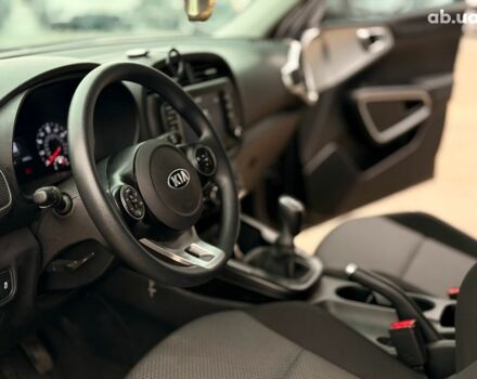 Черный Киа Soul, объемом двигателя 2 л и пробегом 45 тыс. км за 14590 $, фото 26 на Automoto.ua