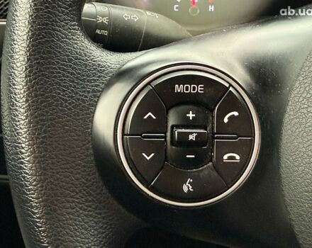 Черный Киа Soul, объемом двигателя 2 л и пробегом 45 тыс. км за 14590 $, фото 19 на Automoto.ua