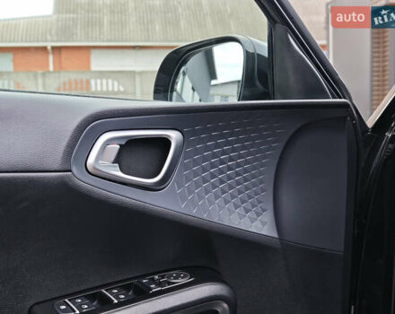 Чорний Кіа Soul, об'ємом двигуна 0 л та пробігом 112 тис. км за 17900 $, фото 22 на Automoto.ua