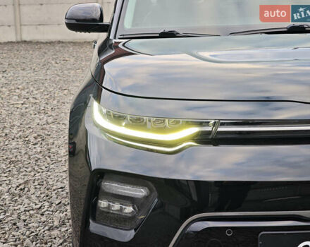 Чорний Кіа Soul, об'ємом двигуна 0 л та пробігом 112 тис. км за 17900 $, фото 8 на Automoto.ua