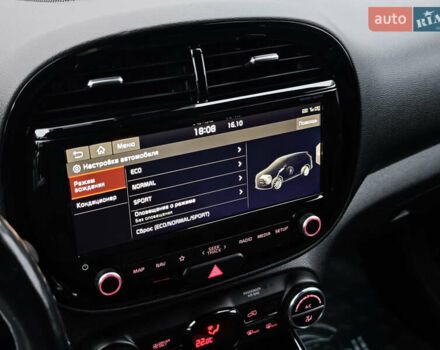 Чорний Кіа Soul, об'ємом двигуна 0 л та пробігом 112 тис. км за 17900 $, фото 41 на Automoto.ua