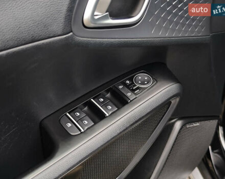 Чорний Кіа Soul, об'ємом двигуна 0 л та пробігом 112 тис. км за 17900 $, фото 23 на Automoto.ua