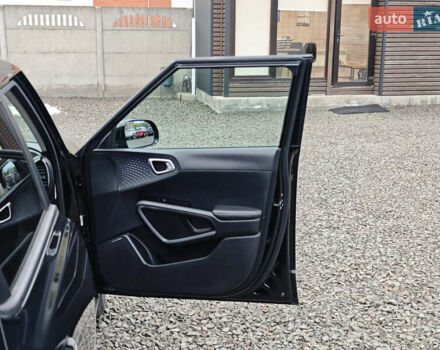 Чорний Кіа Soul, об'ємом двигуна 0 л та пробігом 112 тис. км за 17900 $, фото 59 на Automoto.ua