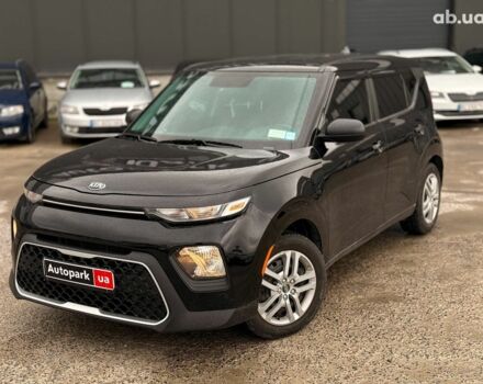 Черный Киа Soul, объемом двигателя 2 л и пробегом 45 тыс. км за 14590 $, фото 2 на Automoto.ua