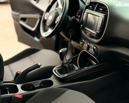 Черный Киа Soul, объемом двигателя 2 л и пробегом 45 тыс. км за 14590 $, фото 27 на Automoto.ua
