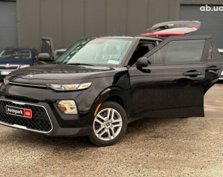 Черный Киа Soul, объемом двигателя 2 л и пробегом 45 тыс. км за 14590 $, фото 23 на Automoto.ua
