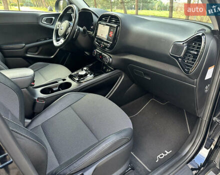 Черный Киа Soul, объемом двигателя 0 л и пробегом 100 тыс. км за 18800 $, фото 38 на Automoto.ua