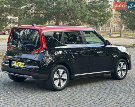 Черный Киа Soul, объемом двигателя 0 л и пробегом 100 тыс. км за 18800 $, фото 11 на Automoto.ua