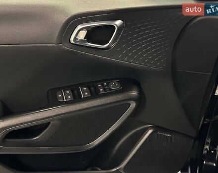Черный Киа Soul, объемом двигателя 0 л и пробегом 70 тыс. км за 18900 $, фото 15 на Automoto.ua