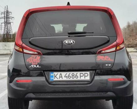 Чорний Кіа Soul, об'ємом двигуна 2 л та пробігом 46 тис. км за 16500 $, фото 3 на Automoto.ua