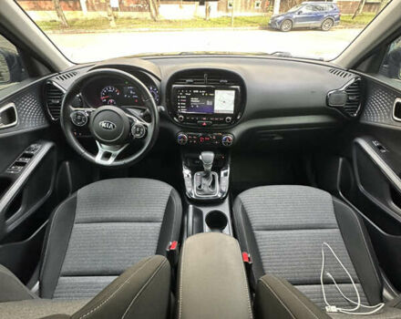 Черный Киа Soul, объемом двигателя 2 л и пробегом 81 тыс. км за 14650 $, фото 26 на Automoto.ua