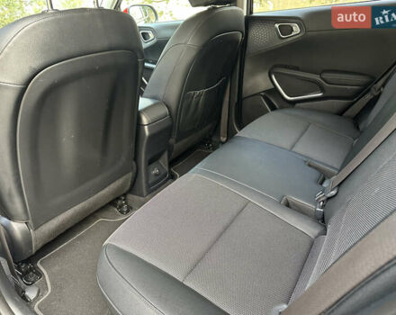 Черный Киа Soul, объемом двигателя 0 л и пробегом 100 тыс. км за 18800 $, фото 32 на Automoto.ua