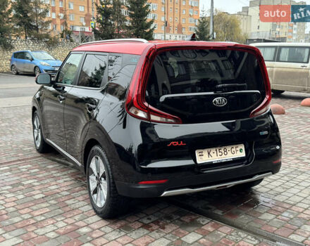 Черный Киа Soul, объемом двигателя 0 л и пробегом 128 тыс. км за 17999 $, фото 27 на Automoto.ua