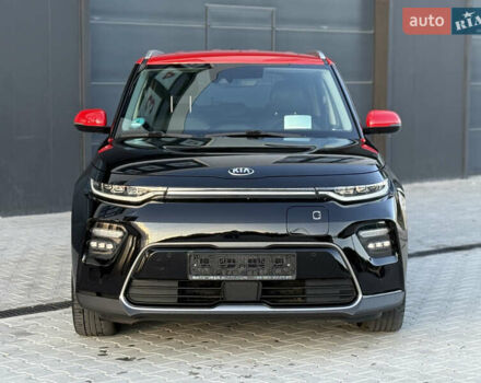 Чорний Кіа Soul, об'ємом двигуна 0 л та пробігом 110 тис. км за 18100 $, фото 1 на Automoto.ua