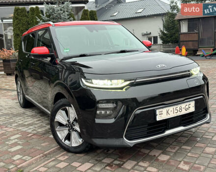 Черный Киа Soul, объемом двигателя 0 л и пробегом 128 тыс. км за 17999 $, фото 6 на Automoto.ua