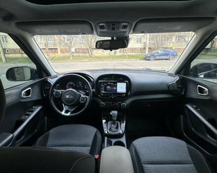 Черный Киа Soul, объемом двигателя 2 л и пробегом 81 тыс. км за 14650 $, фото 21 на Automoto.ua
