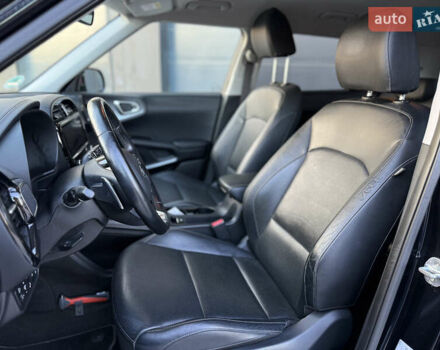 Чорний Кіа Soul, об'ємом двигуна 0 л та пробігом 110 тис. км за 18100 $, фото 7 на Automoto.ua