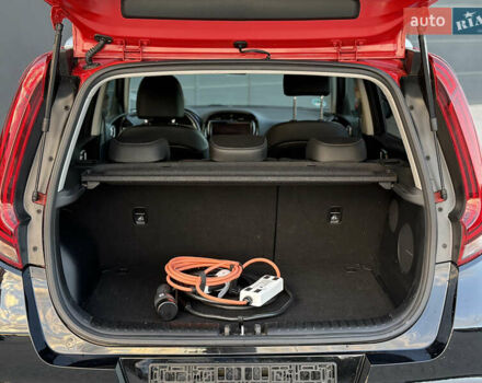 Чорний Кіа Soul, об'ємом двигуна 0 л та пробігом 110 тис. км за 18100 $, фото 10 на Automoto.ua