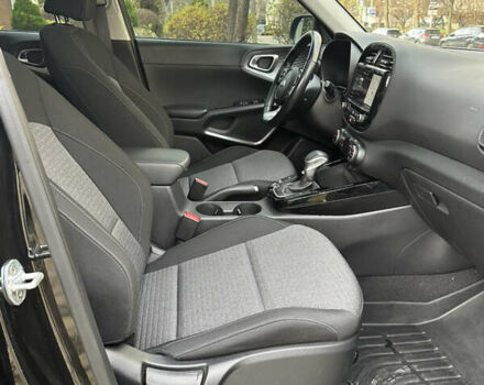 Черный Киа Soul, объемом двигателя 2 л и пробегом 81 тыс. км за 14650 $, фото 28 на Automoto.ua