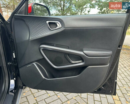 Черный Киа Soul, объемом двигателя 0 л и пробегом 100 тыс. км за 18800 $, фото 42 на Automoto.ua