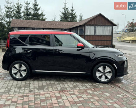 Черный Киа Soul, объемом двигателя 0 л и пробегом 128 тыс. км за 17999 $, фото 19 на Automoto.ua