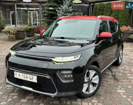 Черный Киа Soul, объемом двигателя 0 л и пробегом 128 тыс. км за 17999 $, фото 3 на Automoto.ua